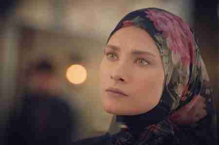 بیوگرافی ساناز سعیدی بازیگر نقش ناهید