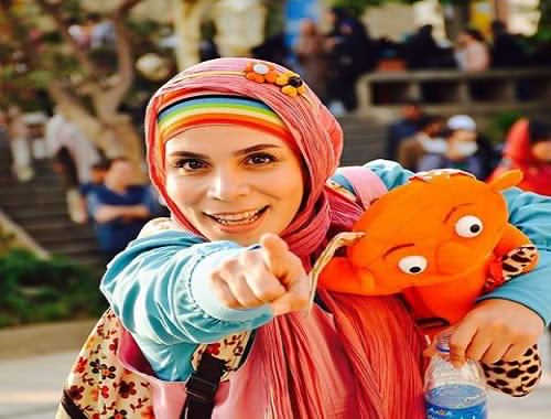 بیوگرافی گلی مجری برنامه ململ