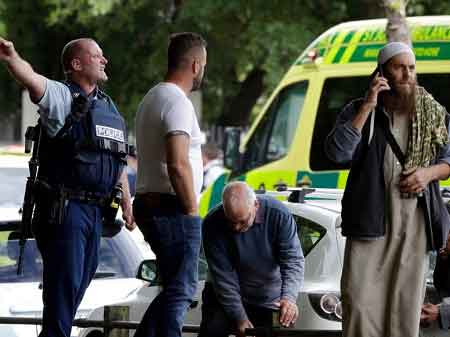 کلیپ کامل تیراندازی در مسجد نیوزلند